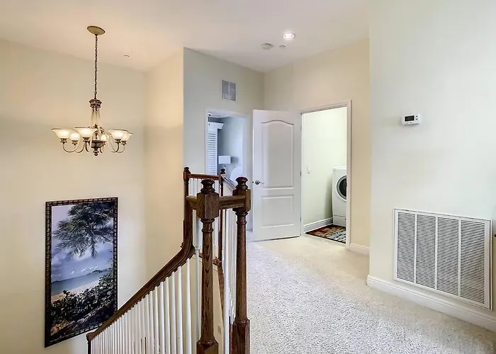 Ferienhaus Clearwater Penthouse 5 Min Walk Heated Pool